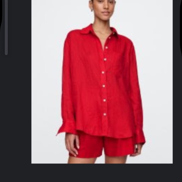 GAP Vibrant Red Apparel - Picture 1 of 4